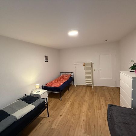 Big, Cosy And Central Apartment كارلسروه المظهر الخارجي الصورة